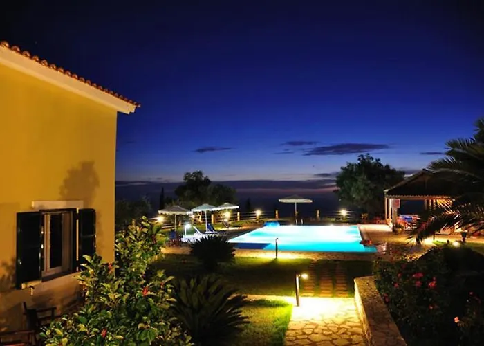 Pantheon Villa Áyios Nikítas