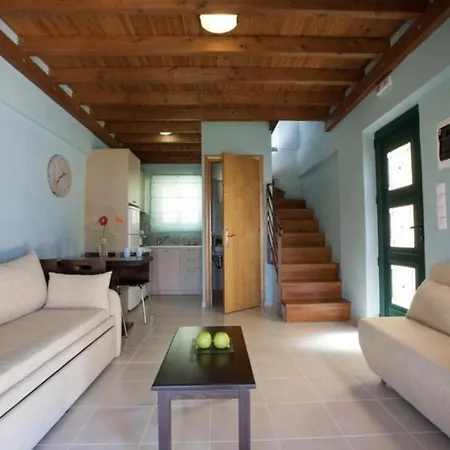 Villa Pantheon And