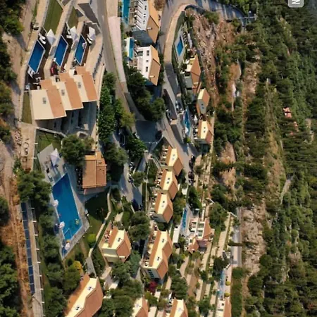 Pantheon And Agios Nikitas